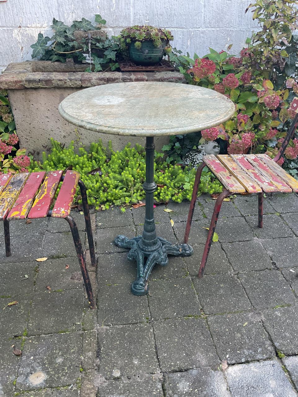 Gietijzeren bistrotafels