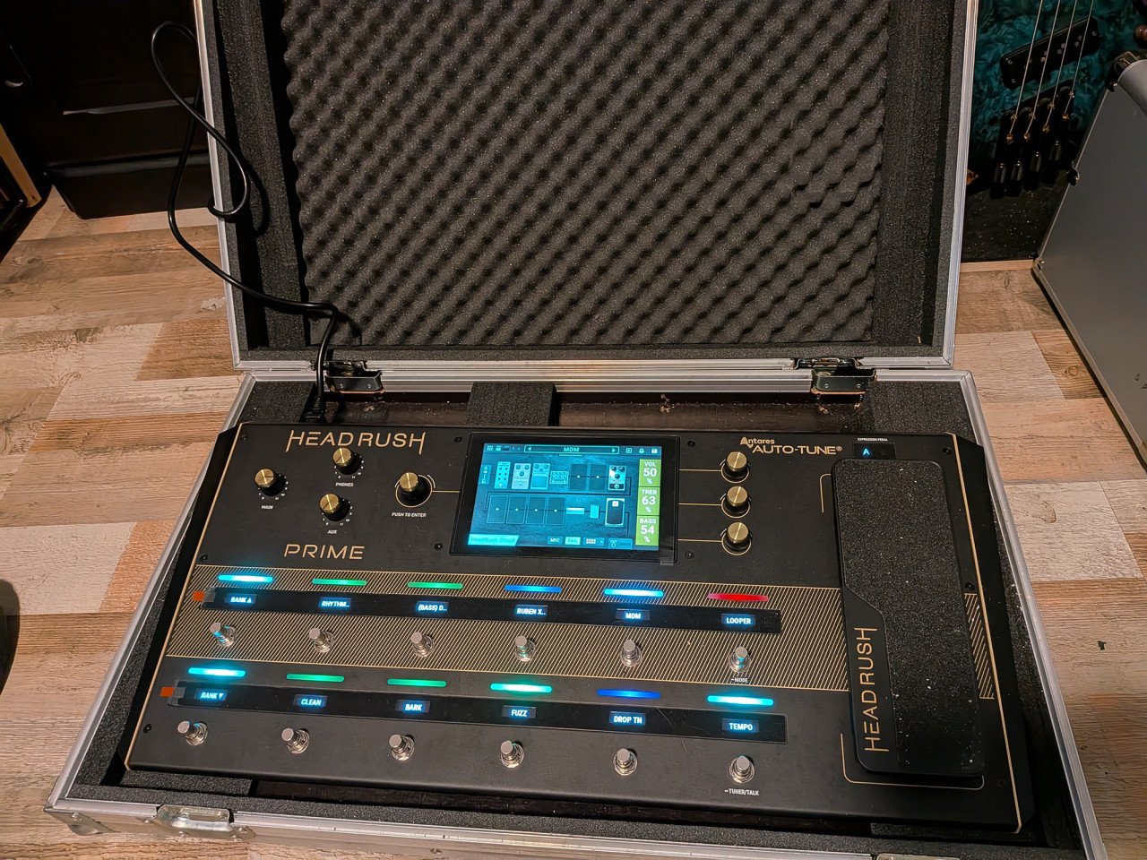 Headrush Prime + Thon Case
