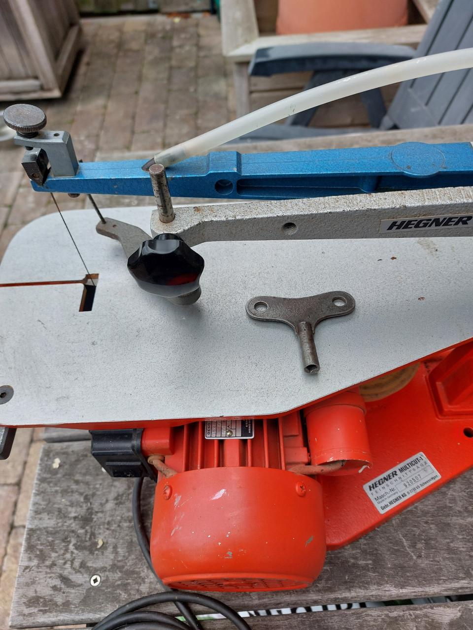 Hegner Multicut-1 figuurzaagmachine