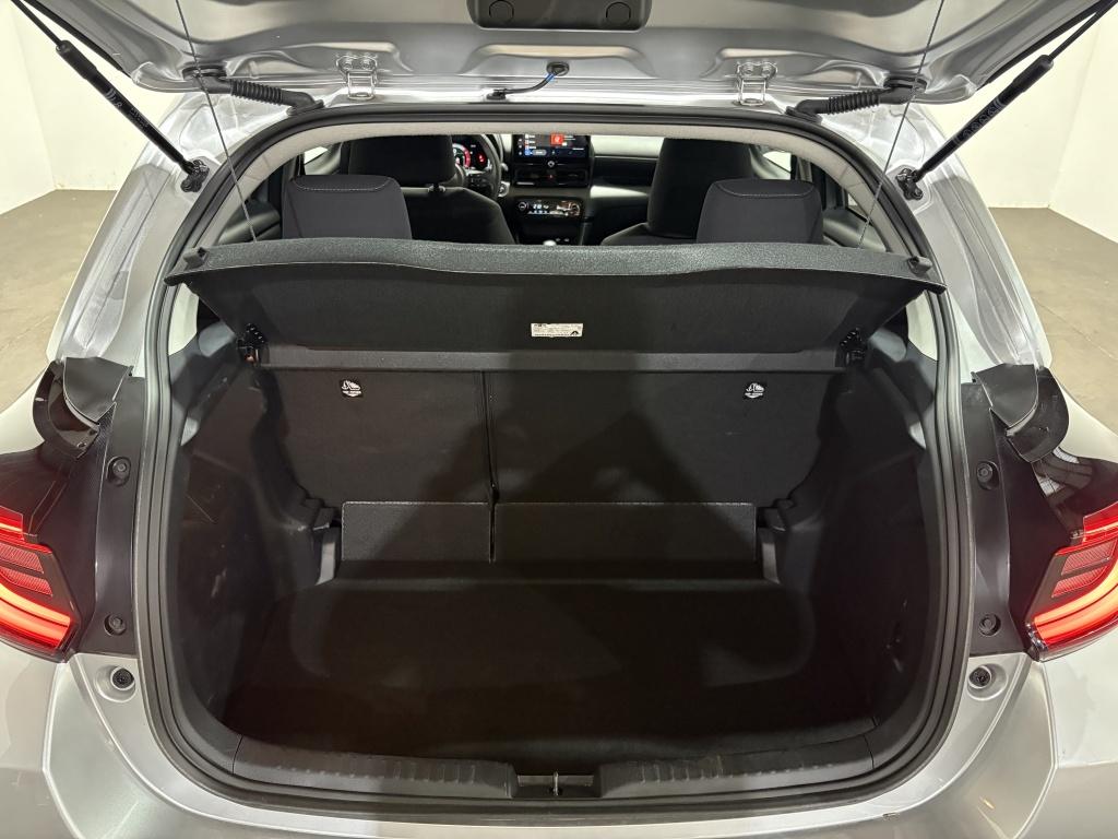 Toyota Yaris 1.5 hyb. 115 first edition | demo |