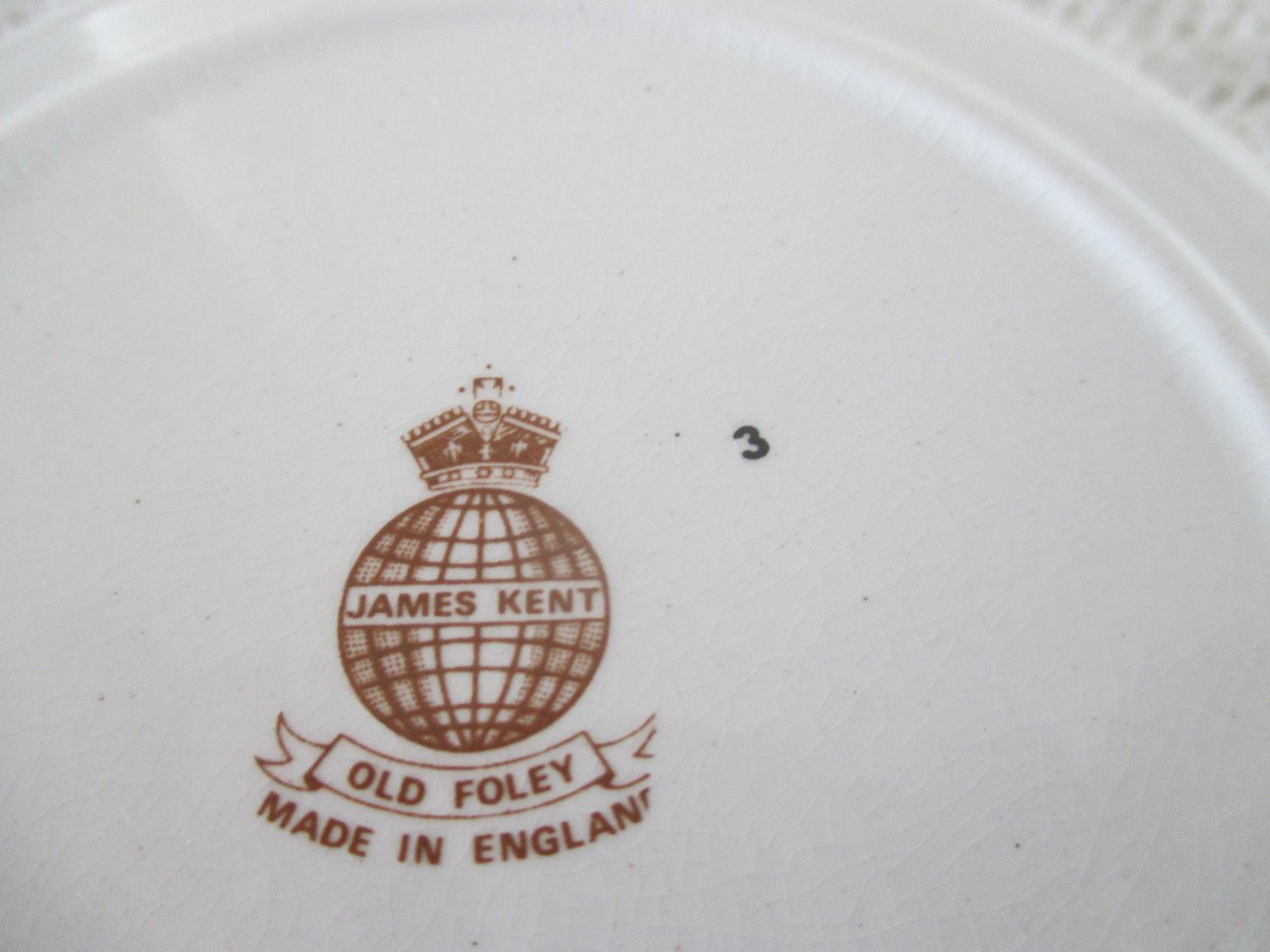 Uniek James Kent  OLD FOLEY  porcelein High Tea Serveer set