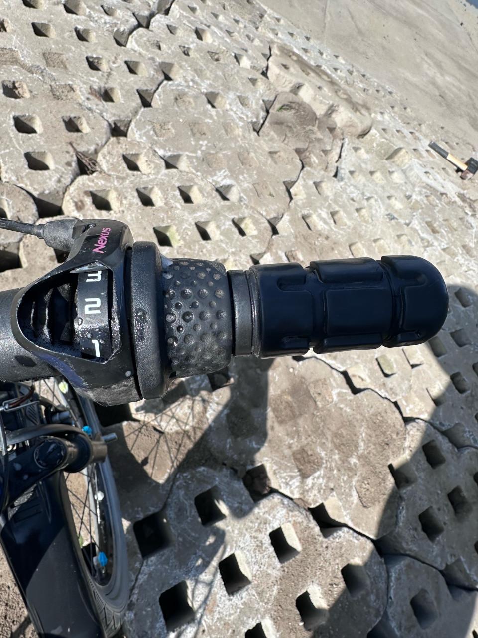 20 inch jongensfiets , 3 versnellingen . blauw