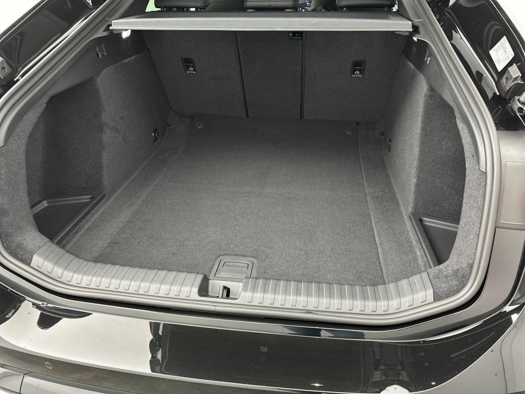 Audi A6 Sportback E-tron s edition e-tron 270kw/367pk 100kwh sportback elek