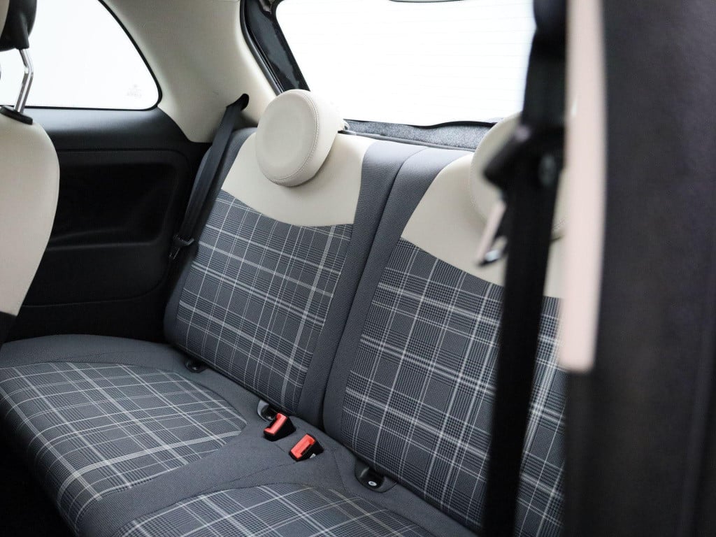 Fiat 500 1.2 lounge | automaat | apple carplay / android auto | cruise cont