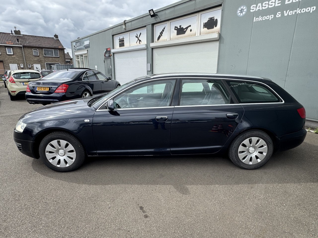 Audi A6 Avant 2.4 Pro line Business