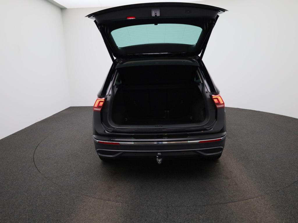 Volkswagen Tiguan 1.5 tsi life | automaat | lmv | climate control | camera 