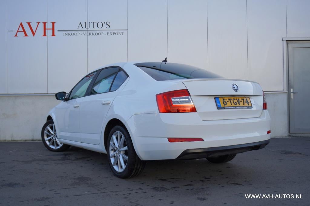 Skoda Octavia 1.2 tsi greentech ambition businessline