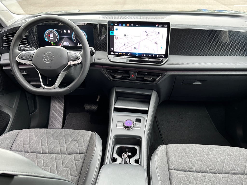 Volkswagen Tiguan 1.5 etsi life | trekhaak | camera | trekhaak | dode hoek 