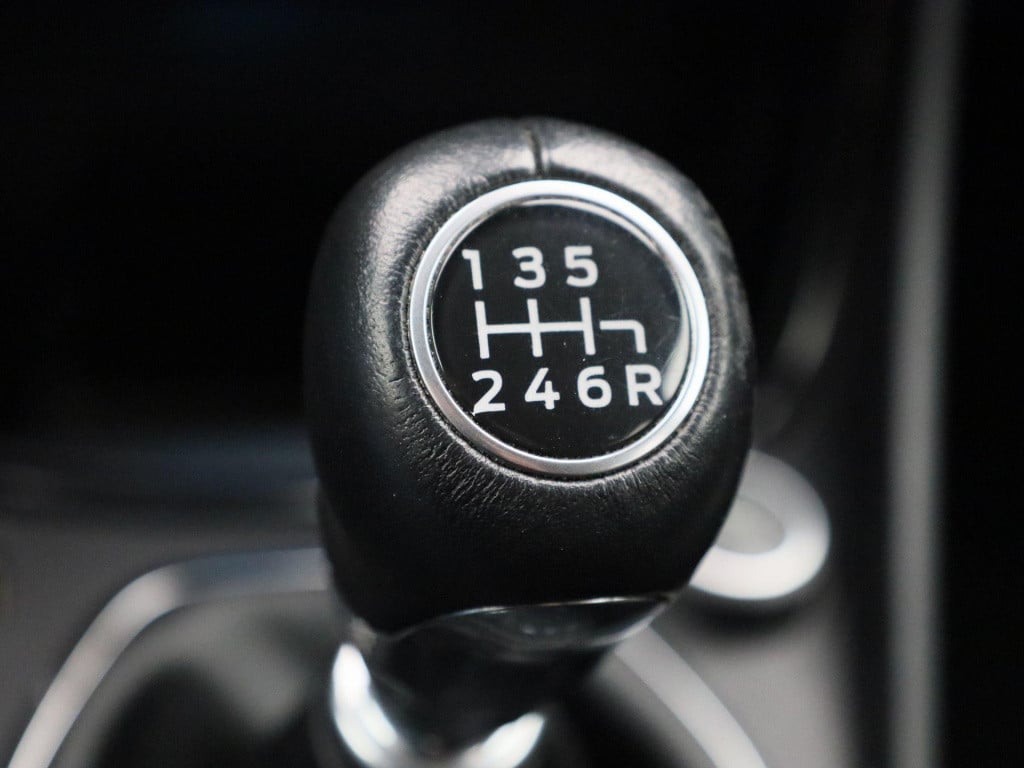 Ford Puma 1.0 ecoboost hybrid titanium x | lmv | led | parkeer sensoren | c