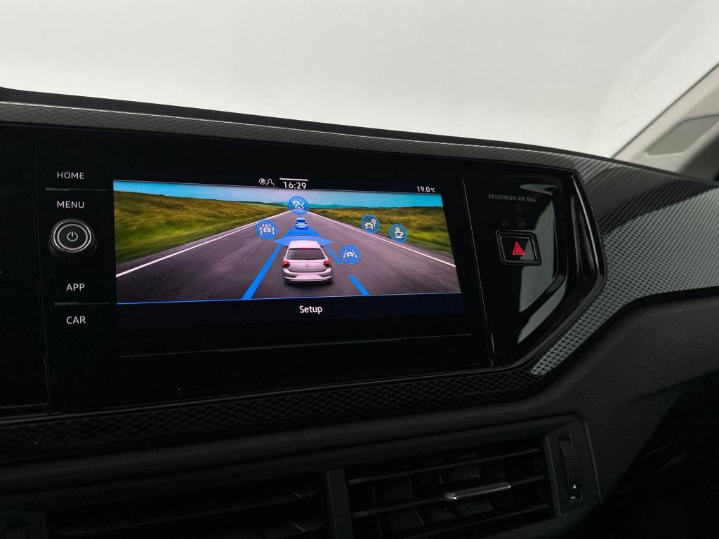 Volkswagen Polo 1.0 tsi life edition