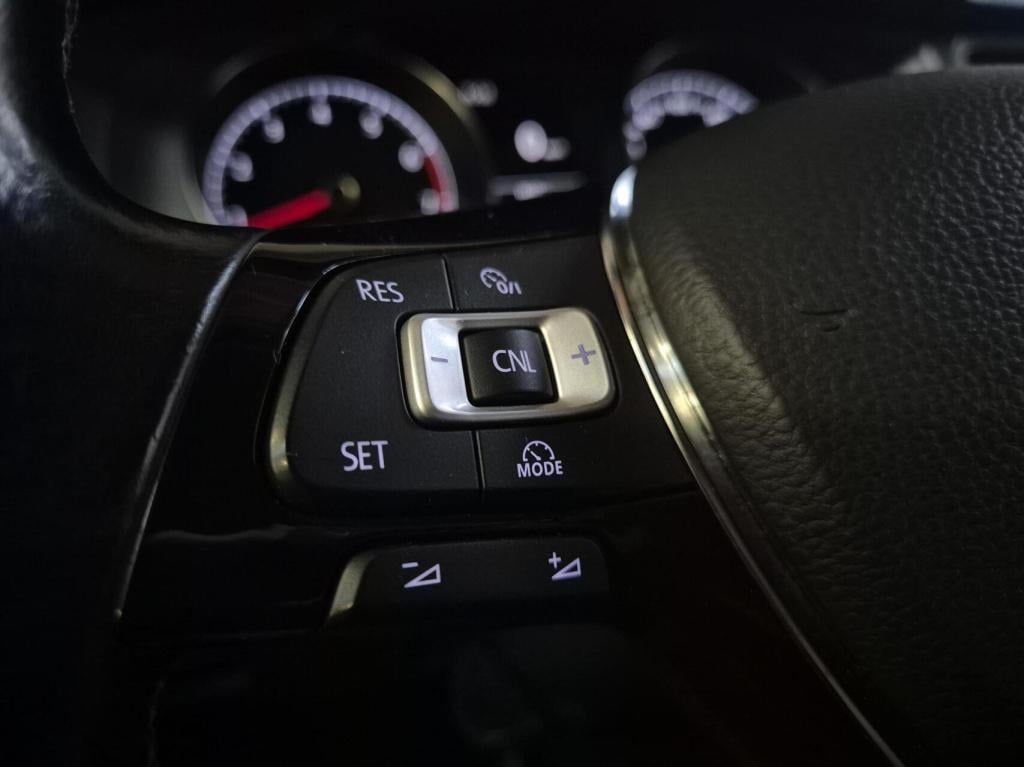 Volkswagen Golf 1.2 tsi lounge bluemotion / 5-deurs / cruise control / stoe