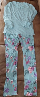 Nieuwe Zeeman damespyama mt small groen gebloemd