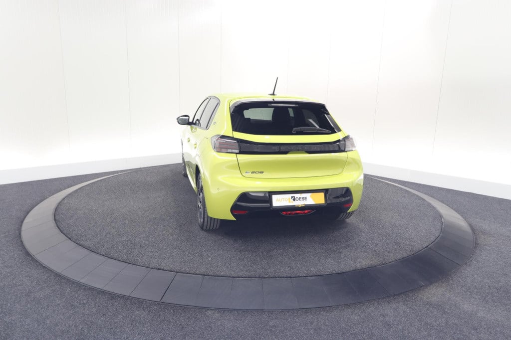 Peugeot 208 ev allure 50 kwh | stoelverwarming | apple carplay | parkeersen