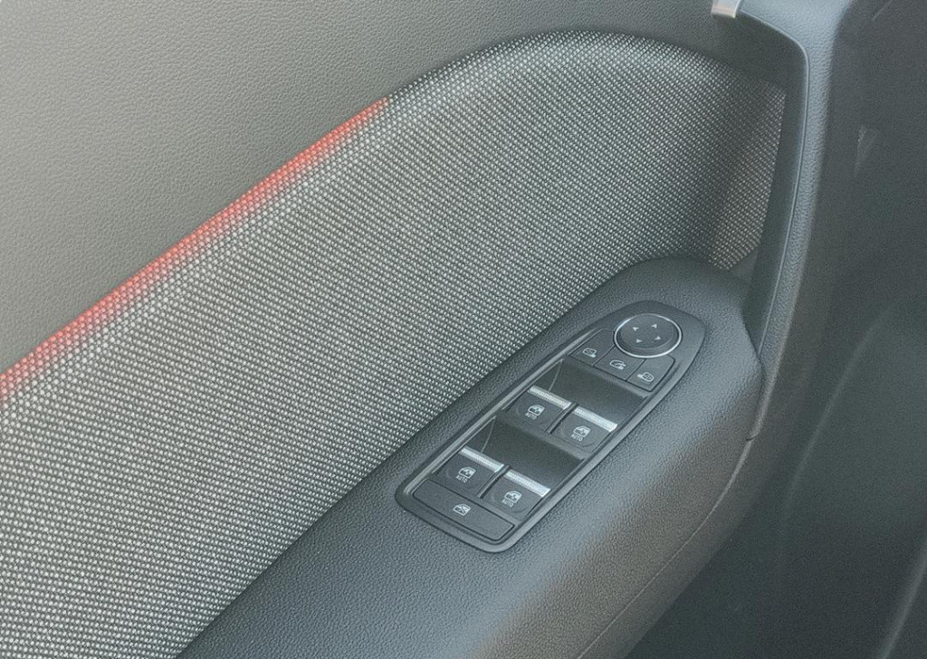 Renault Symbioz 1.6 e-tech full hybrid 145 techno - pack driving & comfort,