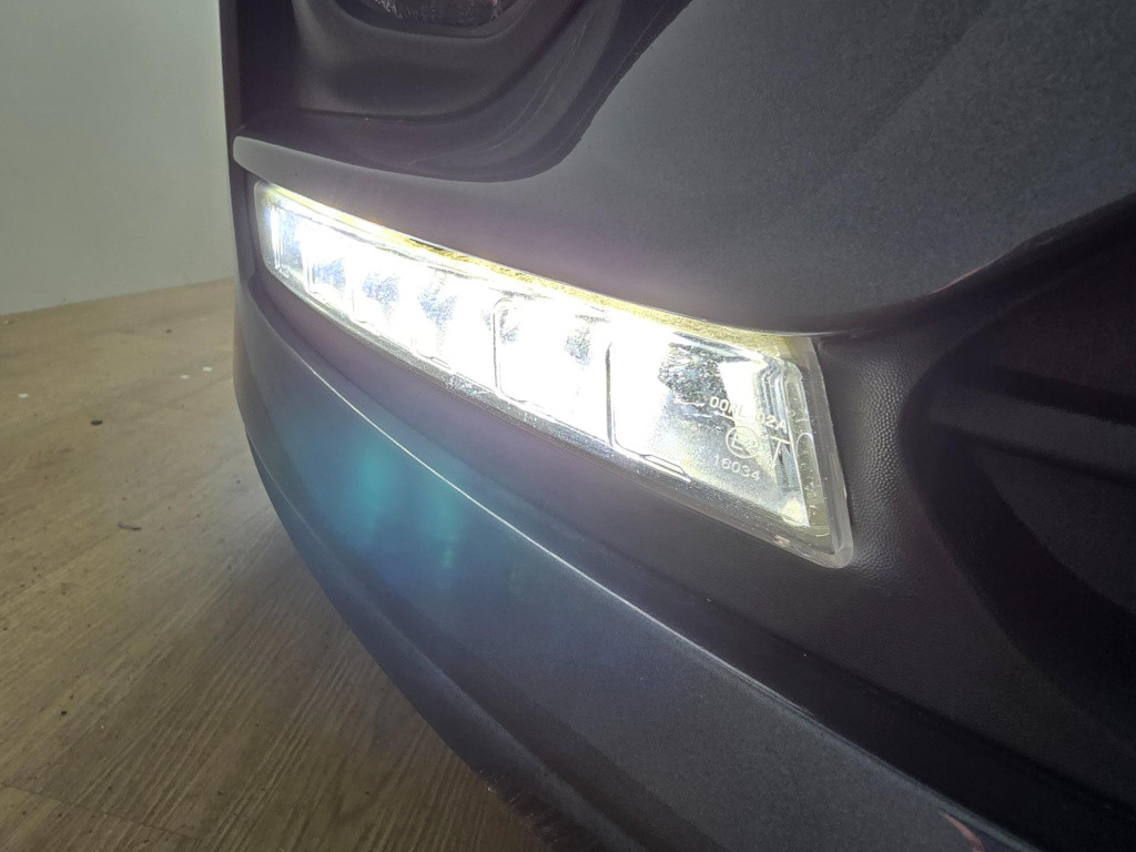 Renault Clio estate occasion 0.9 tce limited met trekhaak | zuinig! | tweed