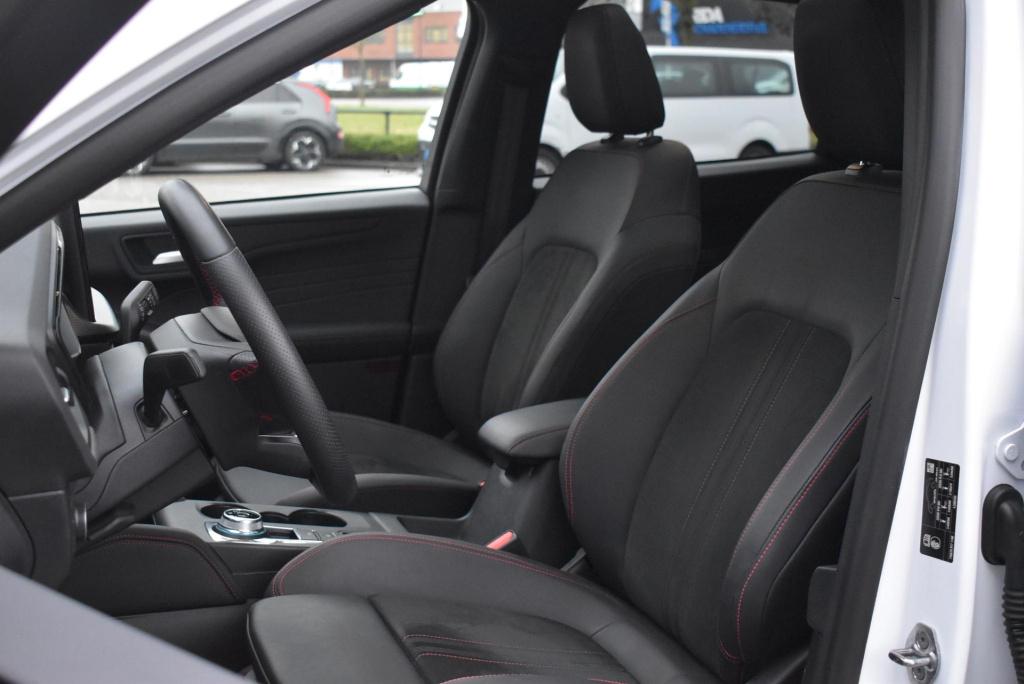 Ford Kuga 2.5 phev st-line x | panoramadak | climate control | adaptieve cr