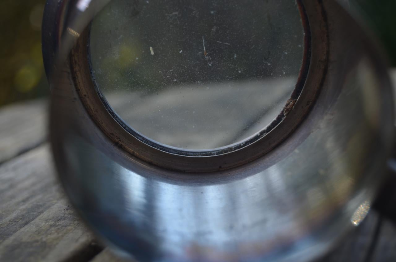 Gordon Highland Ale + nog 1 tinnen bierpullen glazen bodem