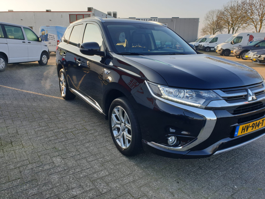 Mitsubishi Outlander 2.0 phev business edition