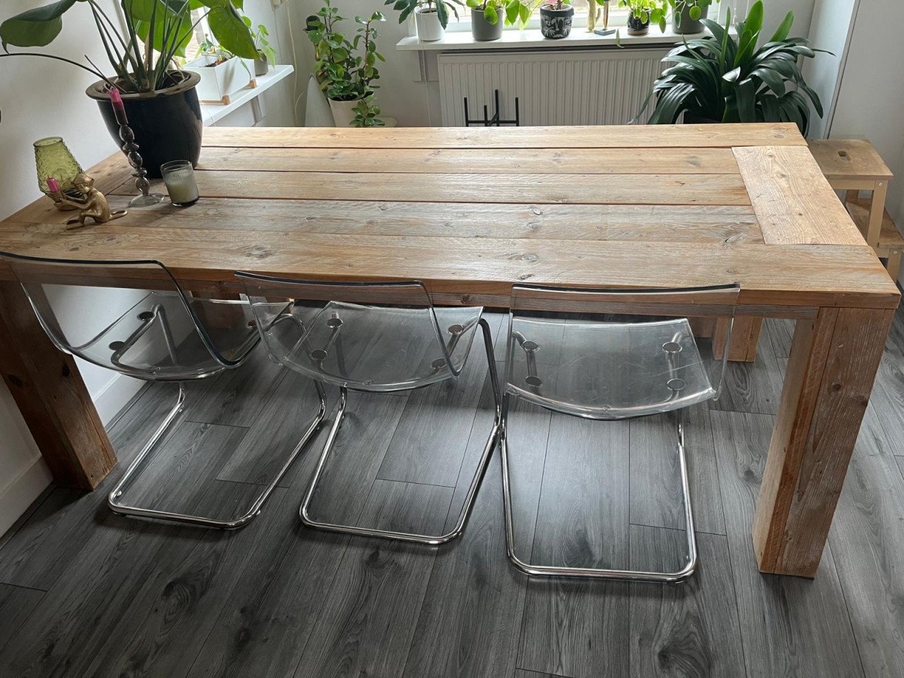 Steigerhouten eettafel met bankje