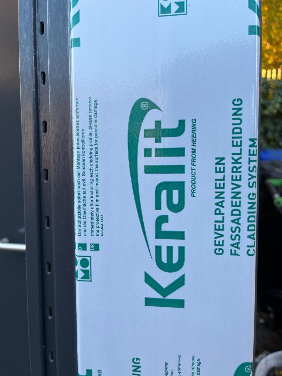 Keralit sponningdeel 143mm Antraciet (RAL 7016) – Classic houtnerf