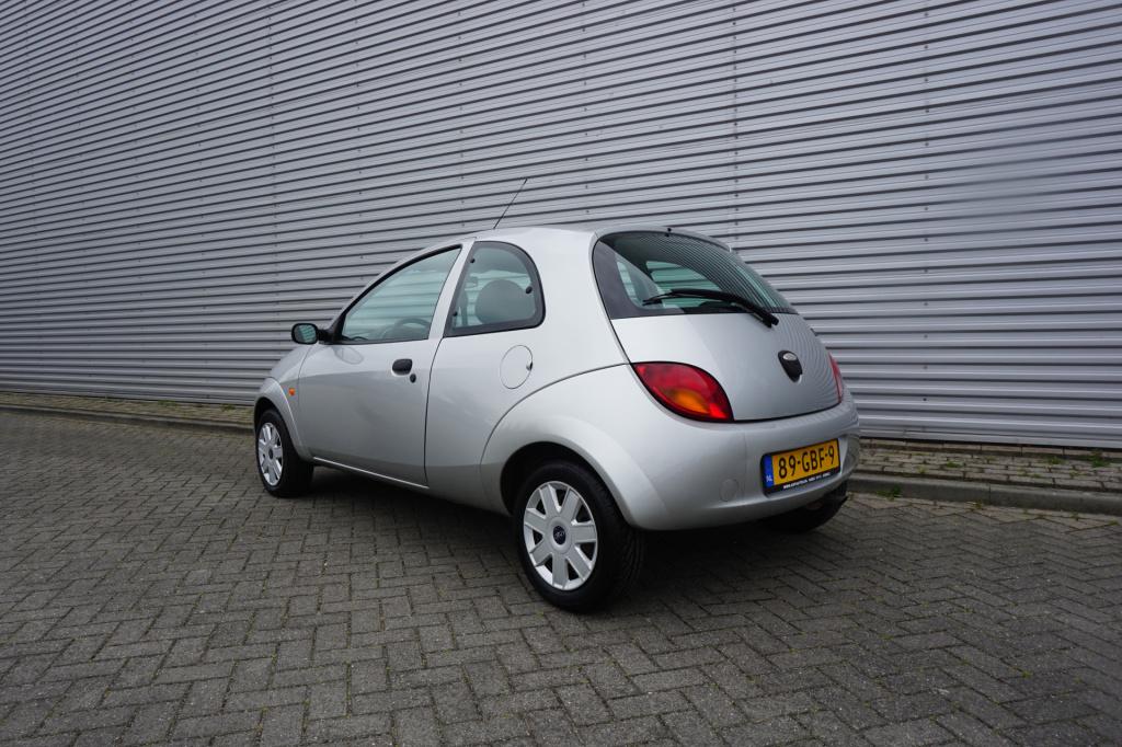 Ford KA 1.3 cool & sound airco / elektr. ramen / nap / apk t/m 05-2027