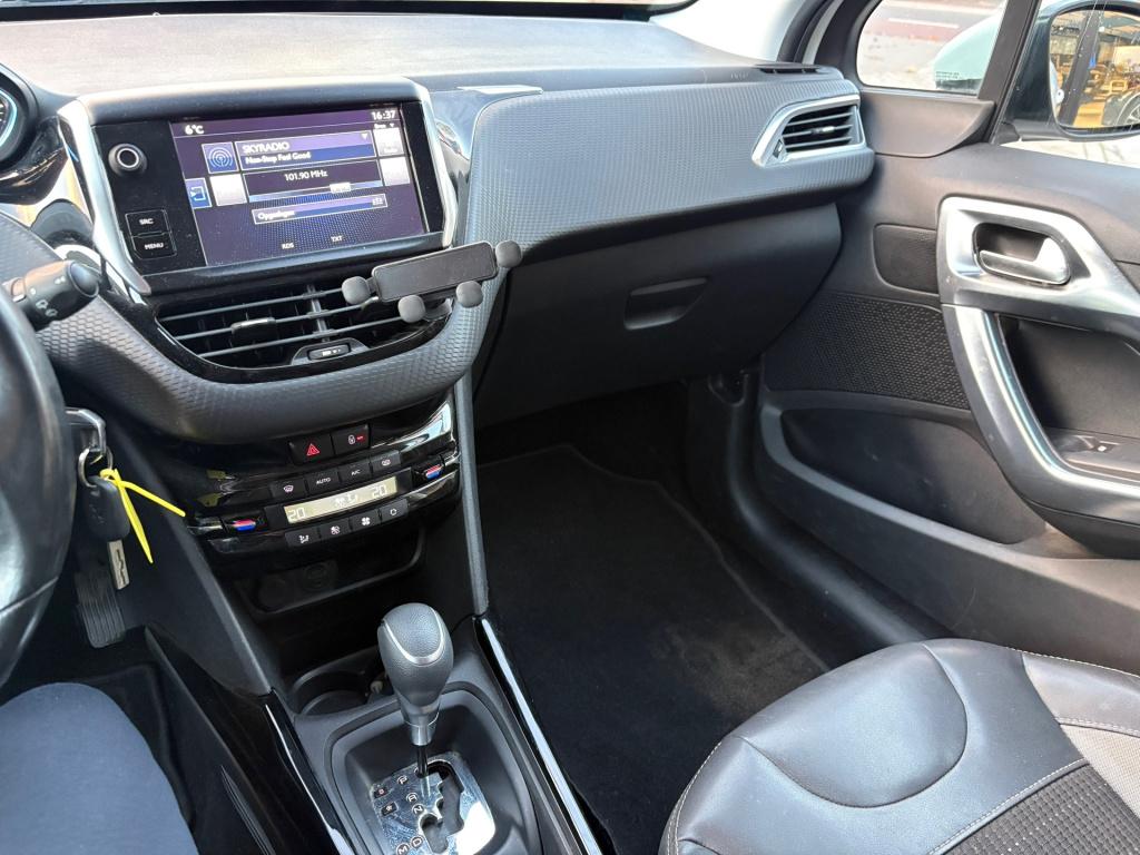 Peugeot 2008 1.2 puretech allure