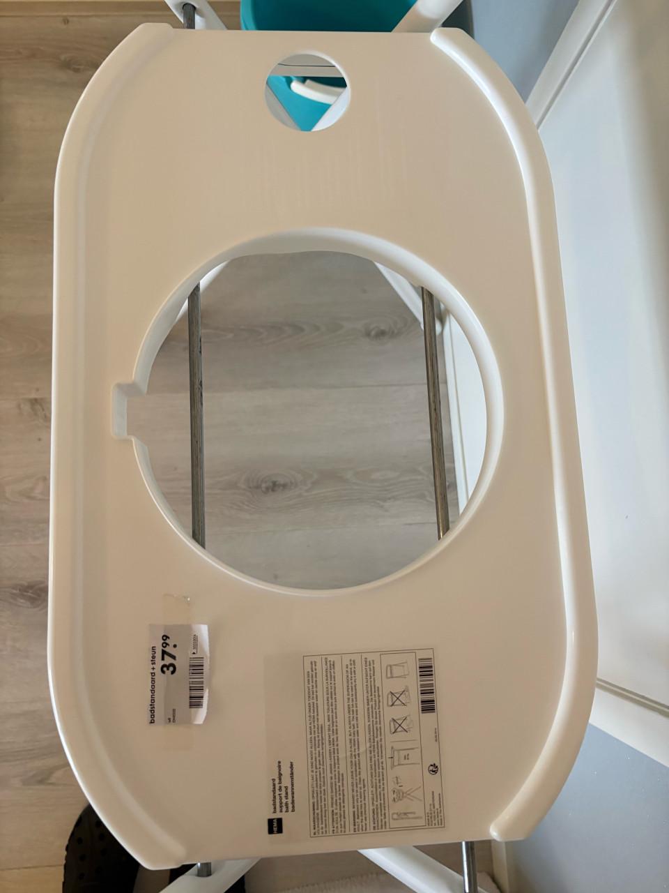 Kinderbadje met standaard