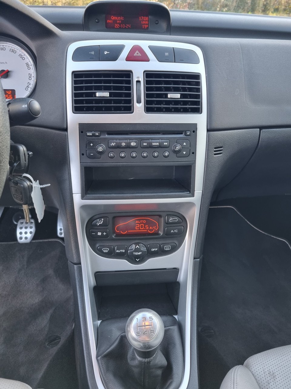 Peugeot 307 CC 2.0-16V | 97.561 KM | Luxe uitvoering!
