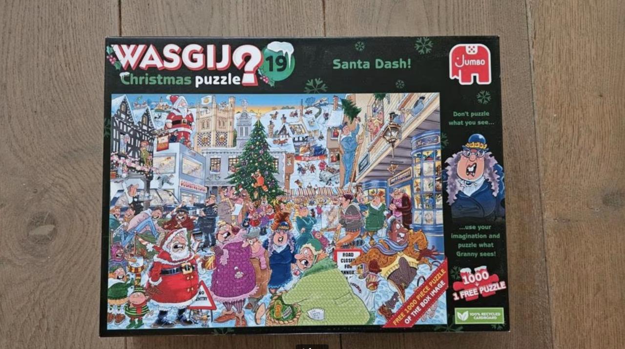 Wasgij Christmas Puzzle 19 - Santa Dash! 1000 stukjes