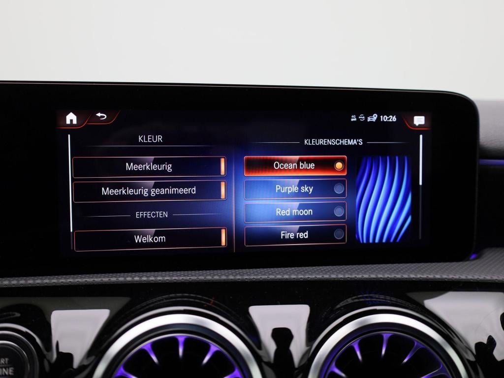 Mercedes-Benz A-Klasse 250 e business line | amg-styling | automaat | panor