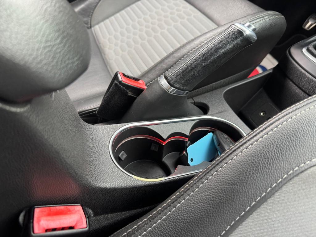 Ford Fiesta 1.6 st2 * camera * recaro * stoelverwarming * clima