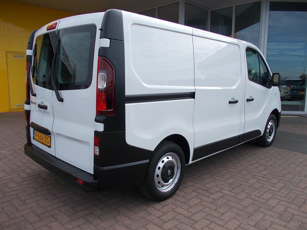 Renault Trafic 1.6 dci airco, navigatie, 3-zits, cr.control