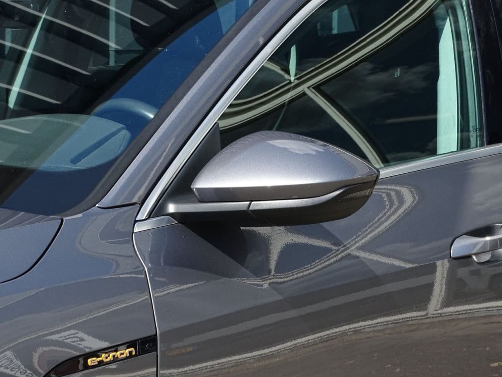 Audi E-tron e-tron 50 quattro launch edition plus 71 kwh 313pk