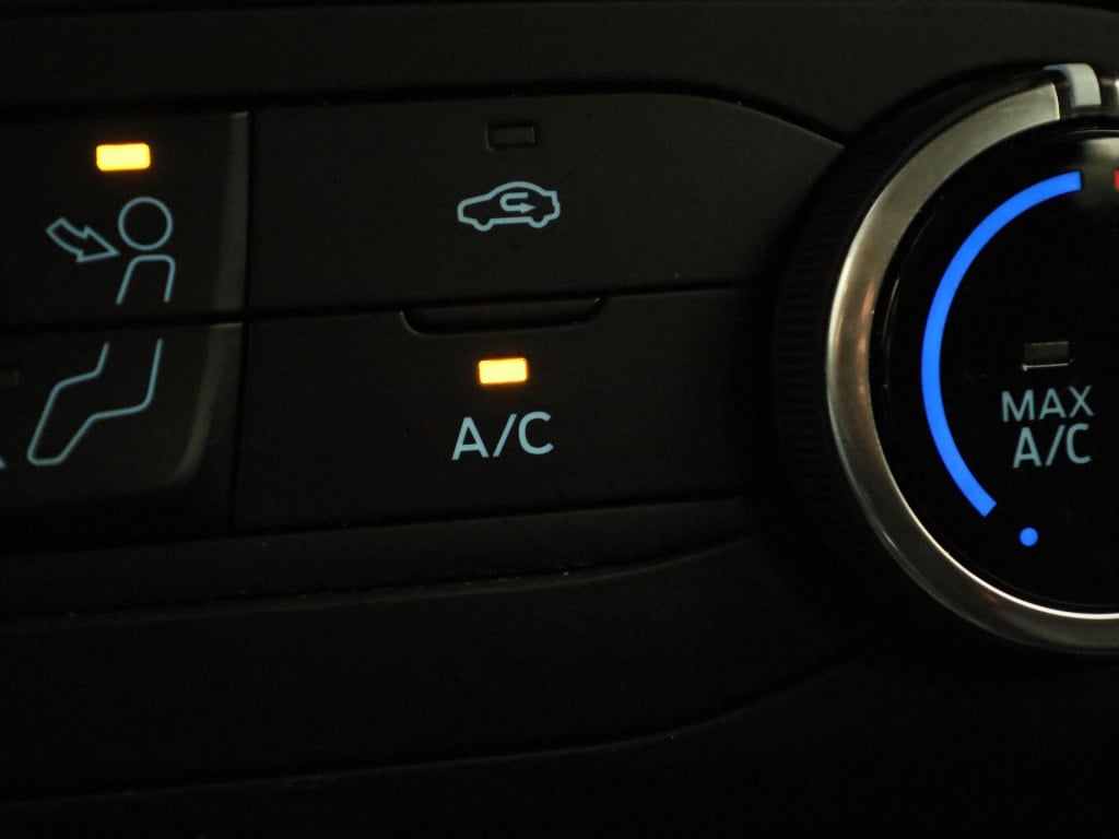Ford Focus wagon 1.0 ecoboost hybrid trend edition business | lmv | camera 