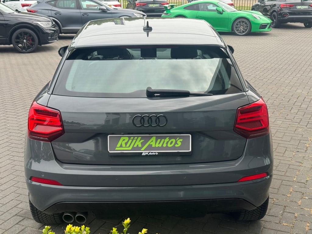 Audi Q2 1.4 tfsi cod * carplay * sfeerverlichting * stoelverwarming