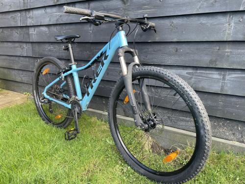 Trek Marlin 5 maat S