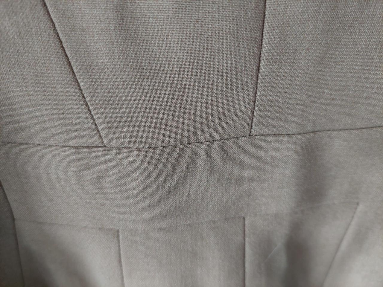 Nieuwe Damesblazer H&M mt 44 taupekleur