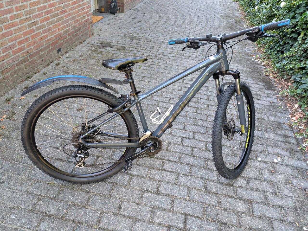 Cube aim pro maat S
