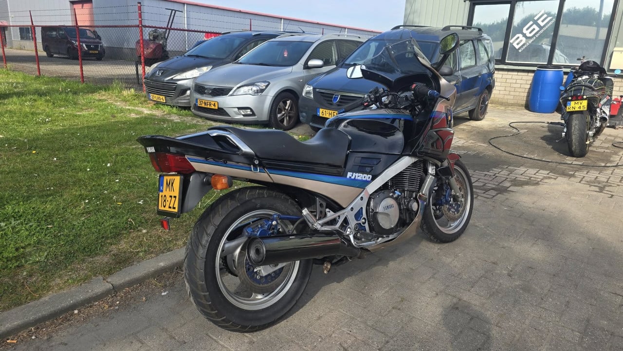 Yamaha FJ1200  €950