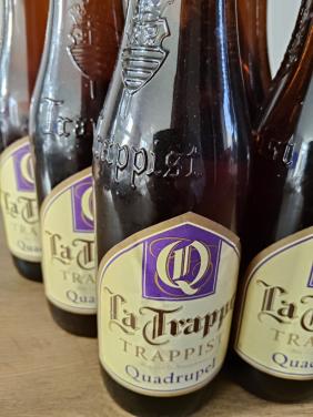 12 flessen la Trappe Quadrupel trappist speciaalbier
