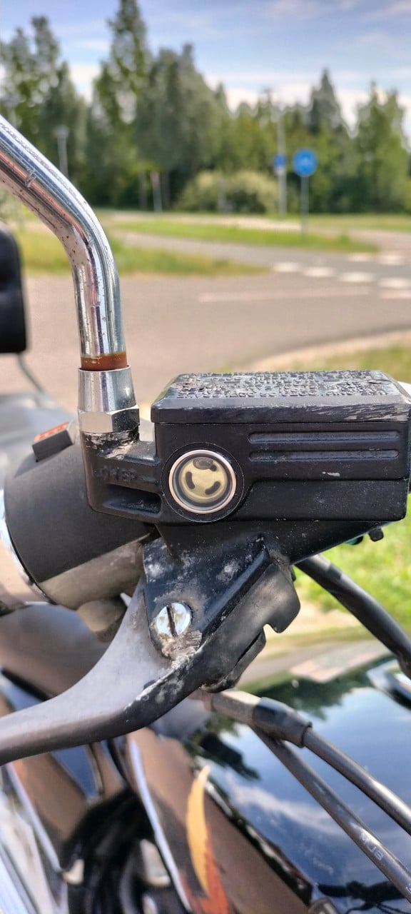 Honda Magna V30