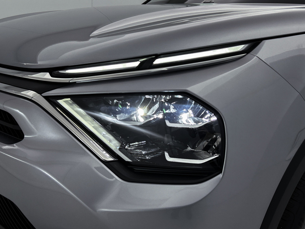 Citroen C4 hybrid 136 pk automaat business | two tone | stoelverwarming | n
