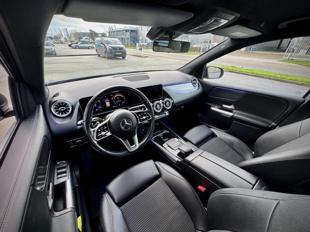 Mercedes-Benz B-Klasse 180 launch edition premium plus