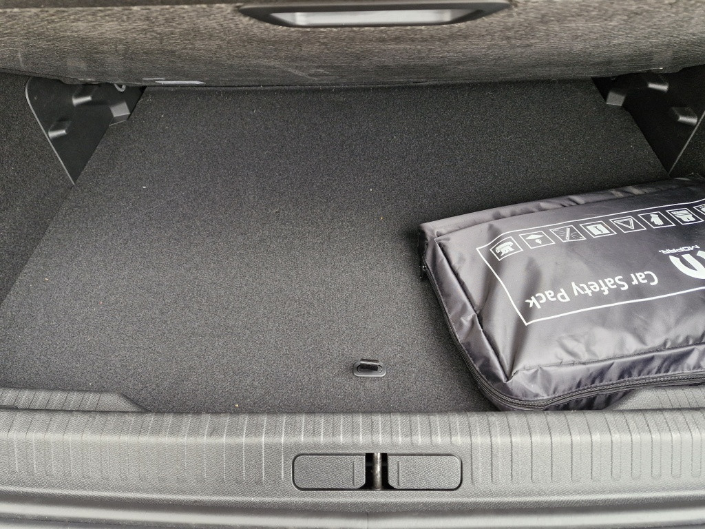 Citroen C4 1.2 puretech plus automaat pack techno pack ambiance