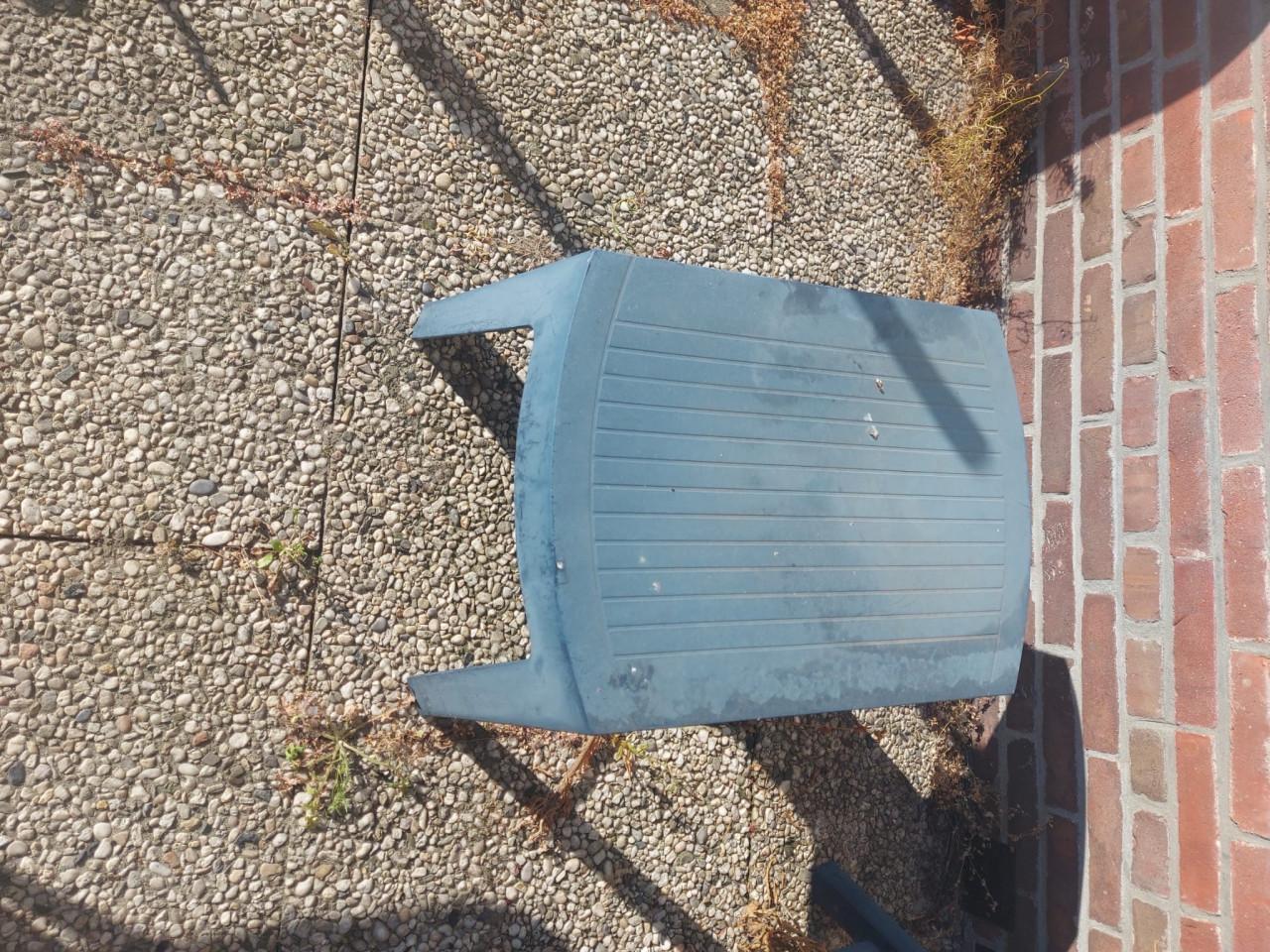 Tuintafel met stoelen