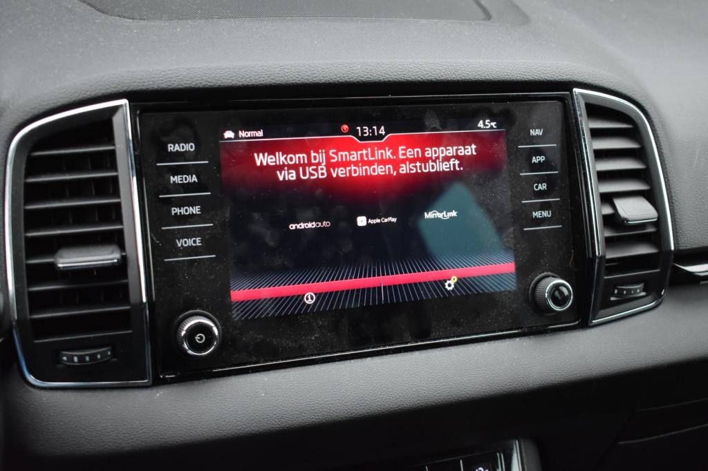 Skoda Karoq 1.5 tsi act sportline | trekhaak | camera | nap | canton | appl