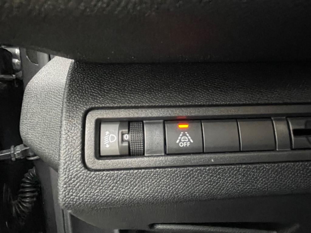 Peugeot 3008 allure 1.2-130pk automaat (eat8) apple carplay & android auto 