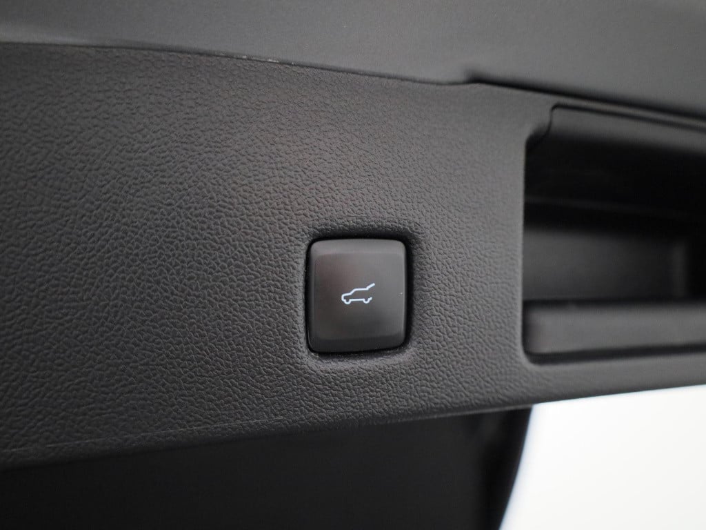 Ford Kuga 2.5 phev st-line x | automaat | lmv | parkeer sensoren | half led