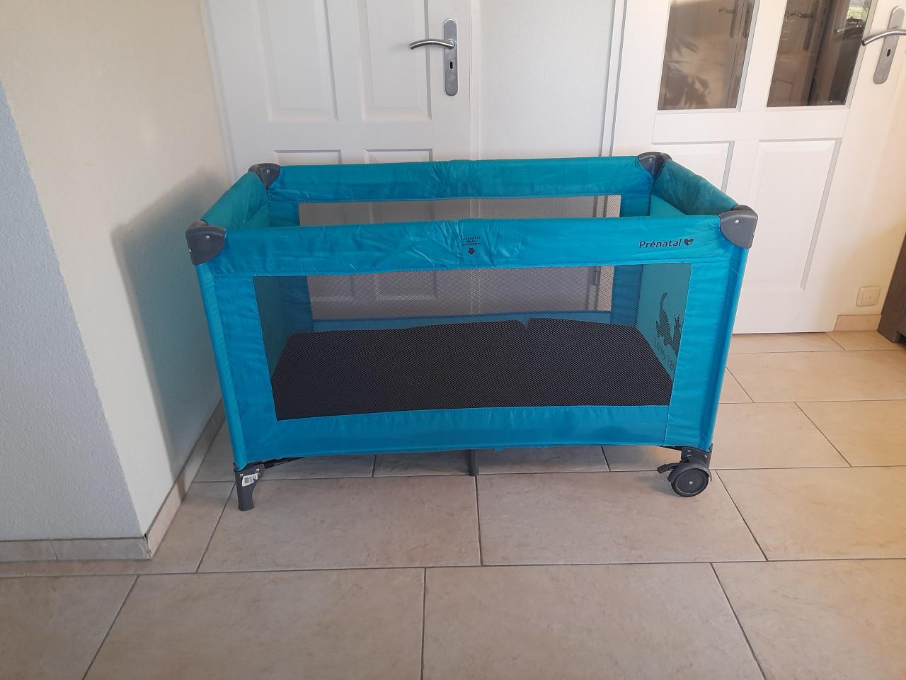 Campingbedje met extra matras (in goede staat )