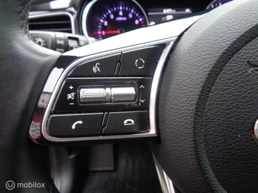 Kia Xceed 1.4 t-gdi executive/automaat/navi/panoramadak/half leer/18''lm/tr